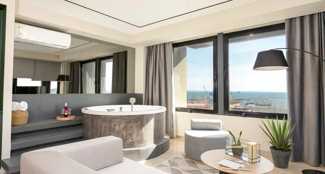 Sea & the City luxury apartments