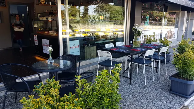 Le Cuistot Bistro by Chef Carlos