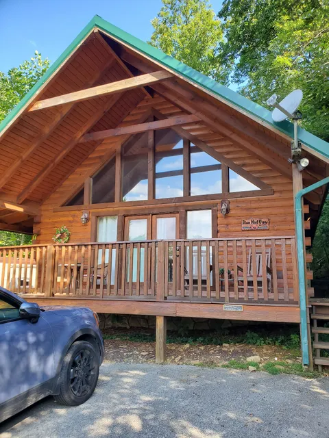 Black Bear Falls Log Home Community