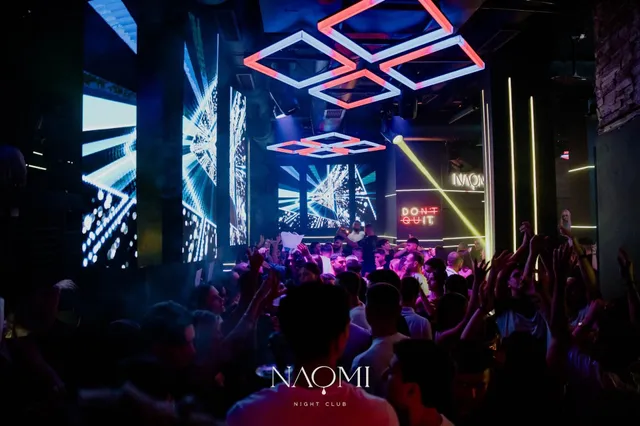 Naomi Club