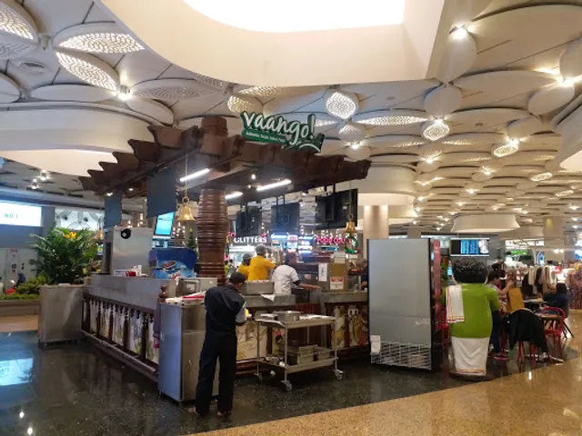 Food court, Departure terminal 2
