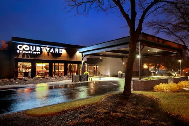 Courtyard by Marriott Columbus Dublin