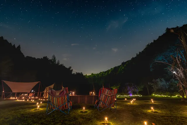 Rewild River Side Glamping Hill