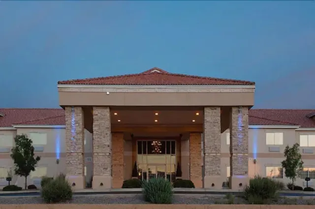 Baymont by Wyndham Belen NM