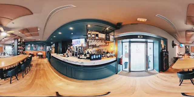 Tapper Fine Food Special Drinks