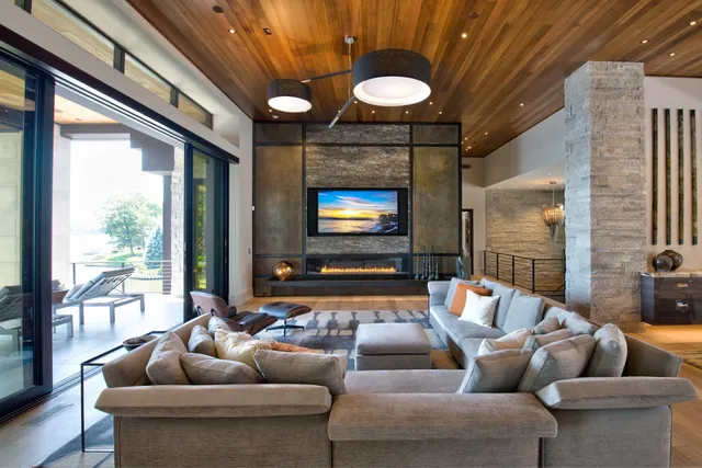 The Premier Group - Luxury Electronic Lifestyles