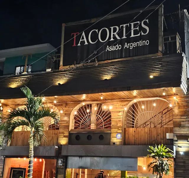 Restaurante tacortes