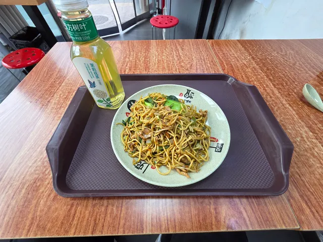 Tianruifu Traditional Yunnan Cross-bridge Rice Noodles