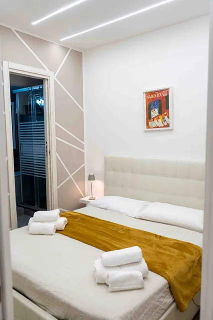 Nalusa Superior Chiaia