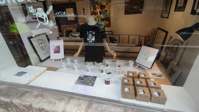 LA DROGUERÍA - Iker García Barrenetxea