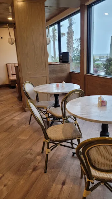 FishTails by Ocean's