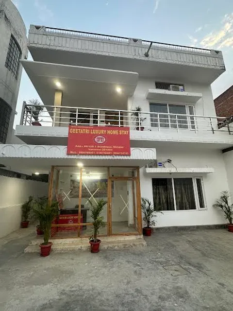 Geetatri Luxury Home Stays
