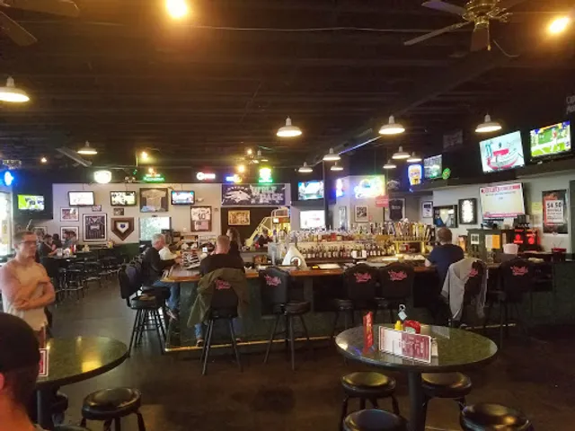 Bully's Sports Bar & Grill