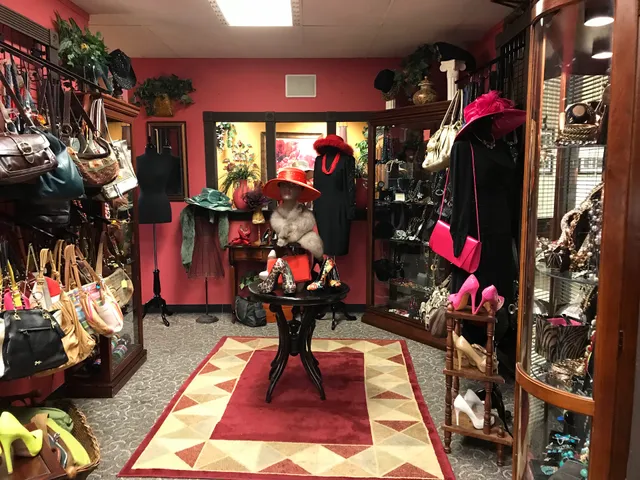 Sophisticated Seconds Boutique