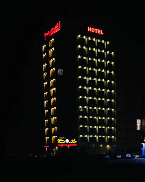 OYO Townhouse 156 Rose Hotel Apartments