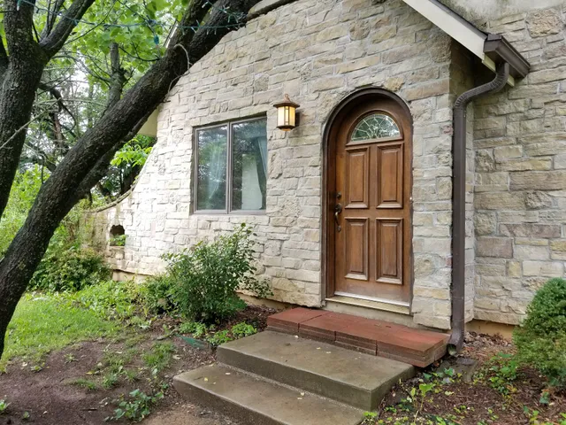 Walnut Hill Farm B & B LLC