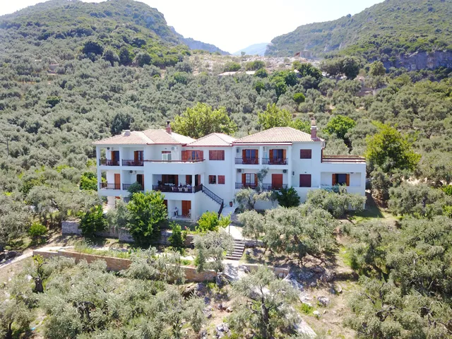 hotel Lighthouse (Faros)