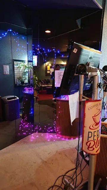 カラオケ喫茶らんでぶー