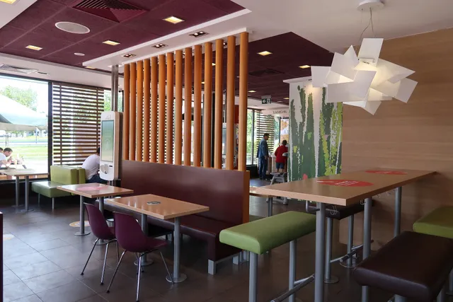 Restauracja McDonald's