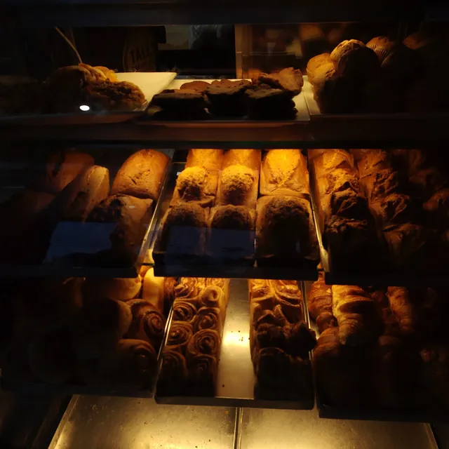 Tally Bakery Cafe