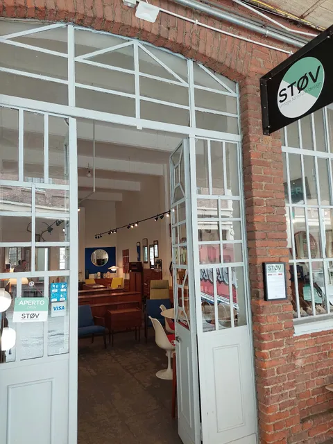 STØV Vintage Furniture Design | sideboard | arredamento vintage | mobili modernariato | arredamento nordico | noleggio arredi