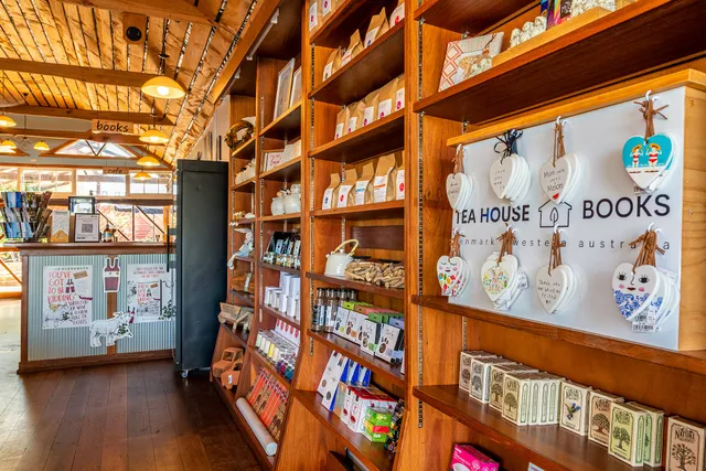 Thb.D (Teahouse Books Denmark)