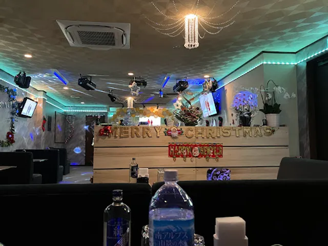 フィリピンパブ・シルキードール