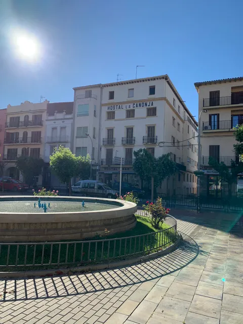 Hostal - Restaurant La Canonja