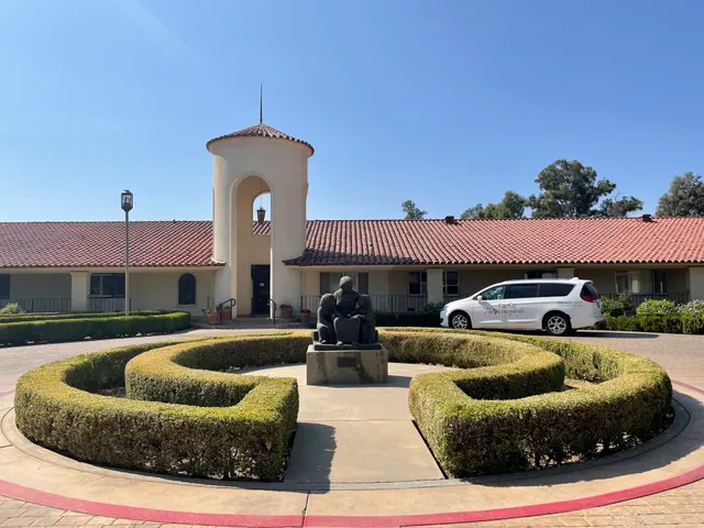 California Armenian Home
