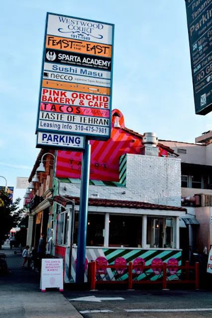 Tu Madre - West Hollywood