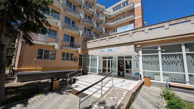 Complex Balnear Flora - Lacu Sărat