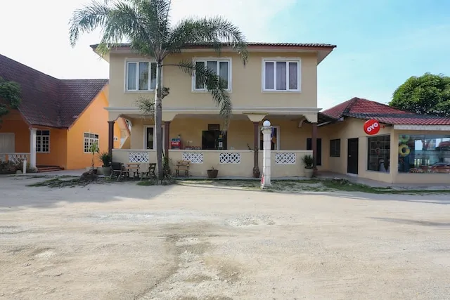 OYO 8966 Dee Wana Resort 1