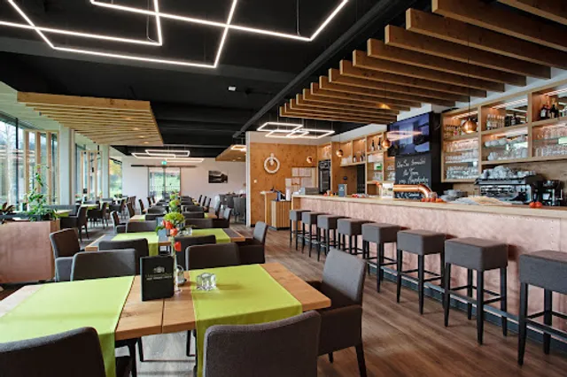 Restaurant - Hotel Hausschachen - Hausschachen GmbH