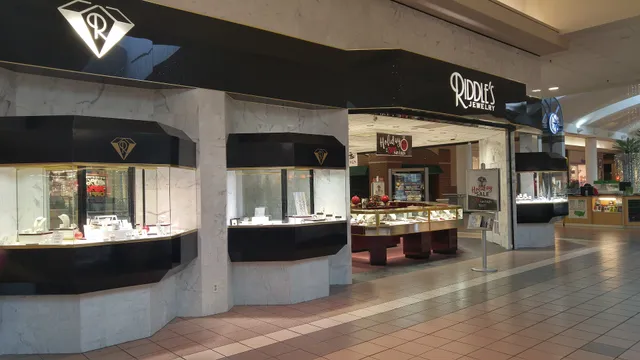 Riddle's Jewelry - Waterloo