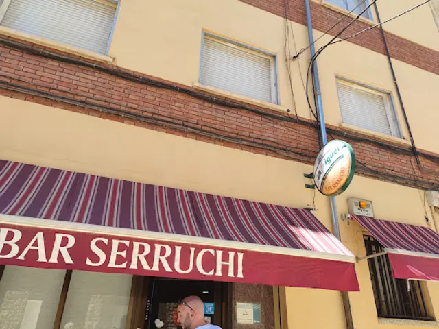 Bar Serruchi