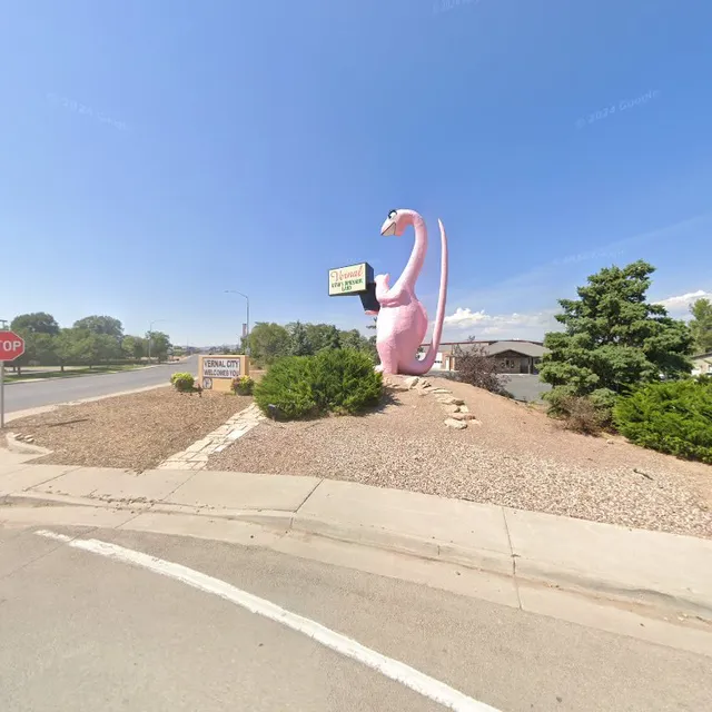 Dine-A-Ville Pink Dinosaur