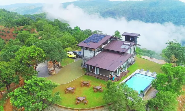 Cinnamon Serenity Villa