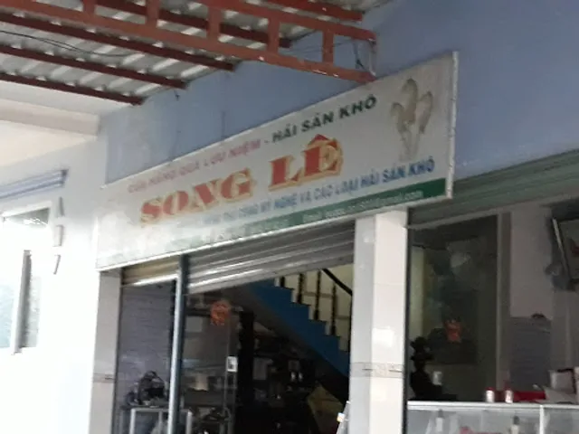 Song Lê