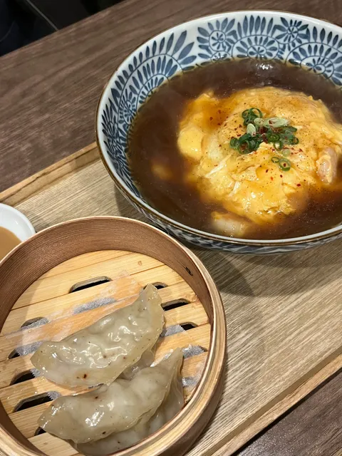 餃子房 包ム（ dumplings restaurant Gyoza Boo Tsutsumu）