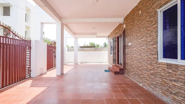 FabExpress Kovalam Residency