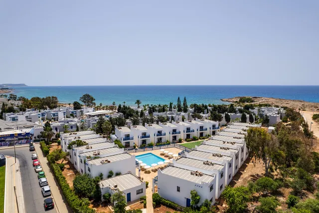 Kritamo Beach Hotel Apartments