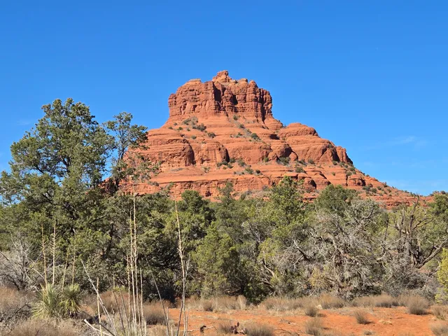 Bell Rock Pathway Trailhead Parking Lot
