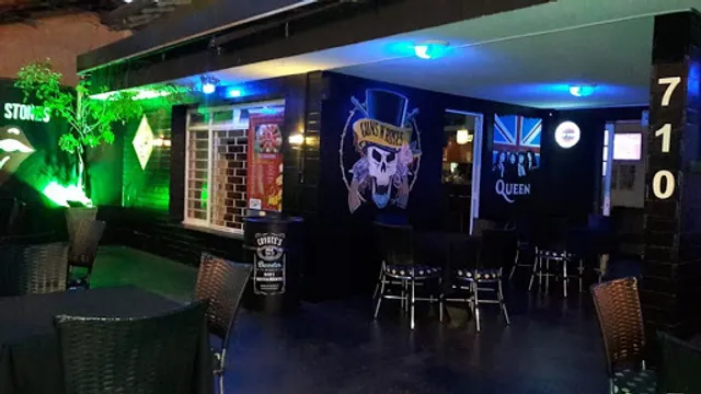 Coyote's Bar and Restaurant