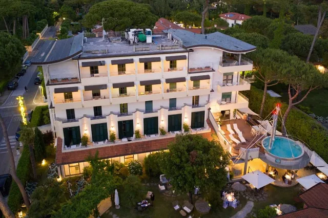 Hotel Acapulco 4 Stars