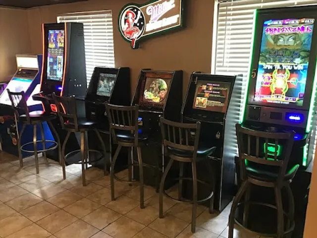 Ken's Firecracker Pub