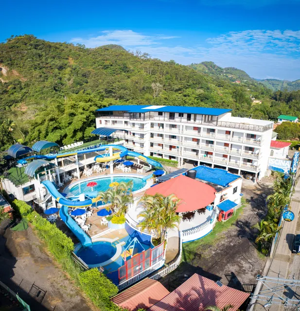 Hotel La Puerta Del Sol La Vega