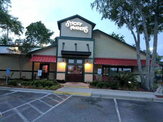 Village Pointe Shopping Center