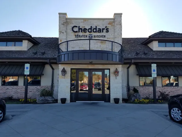Cheddar's Scratch Kitchen
