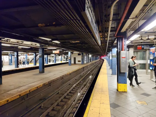 59 St-Columbus Circle