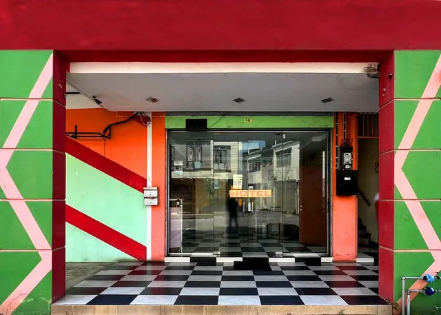 Bukit Beruntung Business Hotel